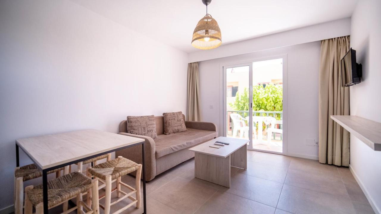 Sant Joan Apartaments - Adults Only Cala'N Blanes  Exteriér fotografie